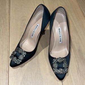Manolo Blahnik hangisi dark grey 36 105mm